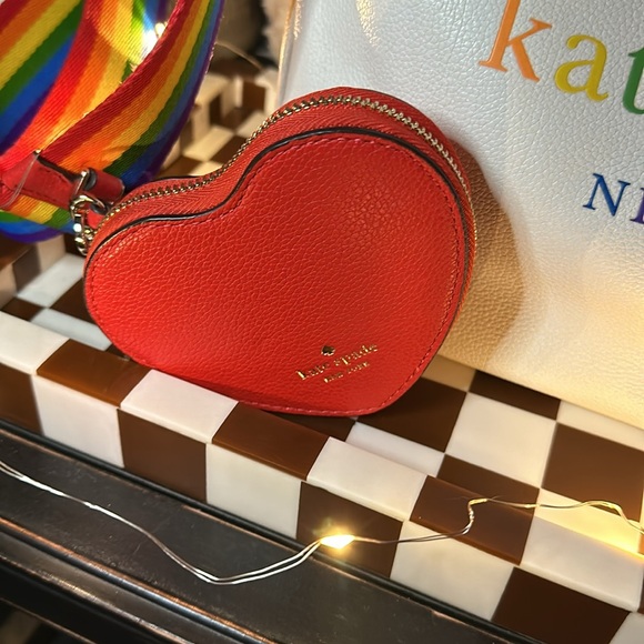 NWOT Limited Edition Kate Spade Rainbow Leather Crossbody - Picture 3 of 8